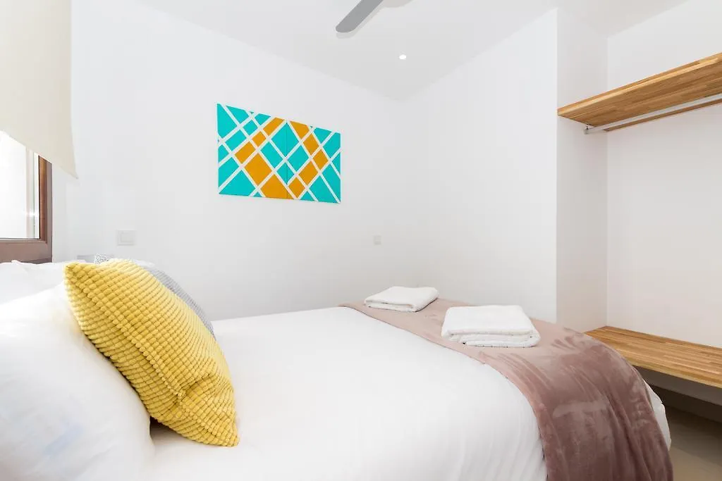 The Carpenter'S Boutique Apartments Marbella İspanya